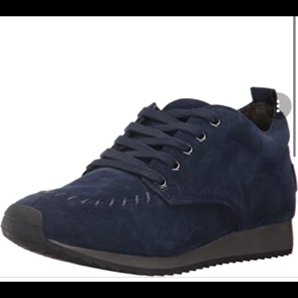 Aerosoles Panoramic blue suede sneakers size 10.5